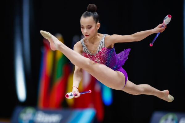 Die TSV-Gymnastin Olivia Misterek begeisterte die Zuschauer in der Ostermann-Arena. Fotos: Faßbender