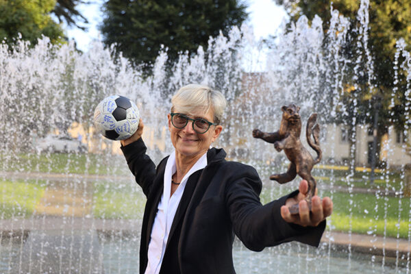 Immer am Ball: Preisträgerin Renate Wolf. Foto: Miserius