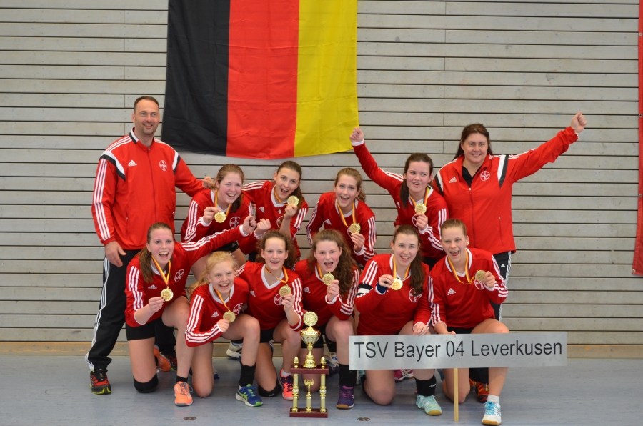 Weibliche Jugend U 18 (Deutscher Meister Halle 2015/16)